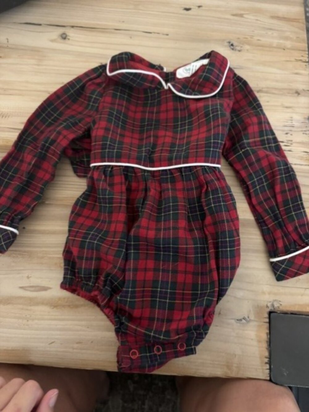 Southern Smocked Co. Red/Black plaid bubble. Size 12-18 mos